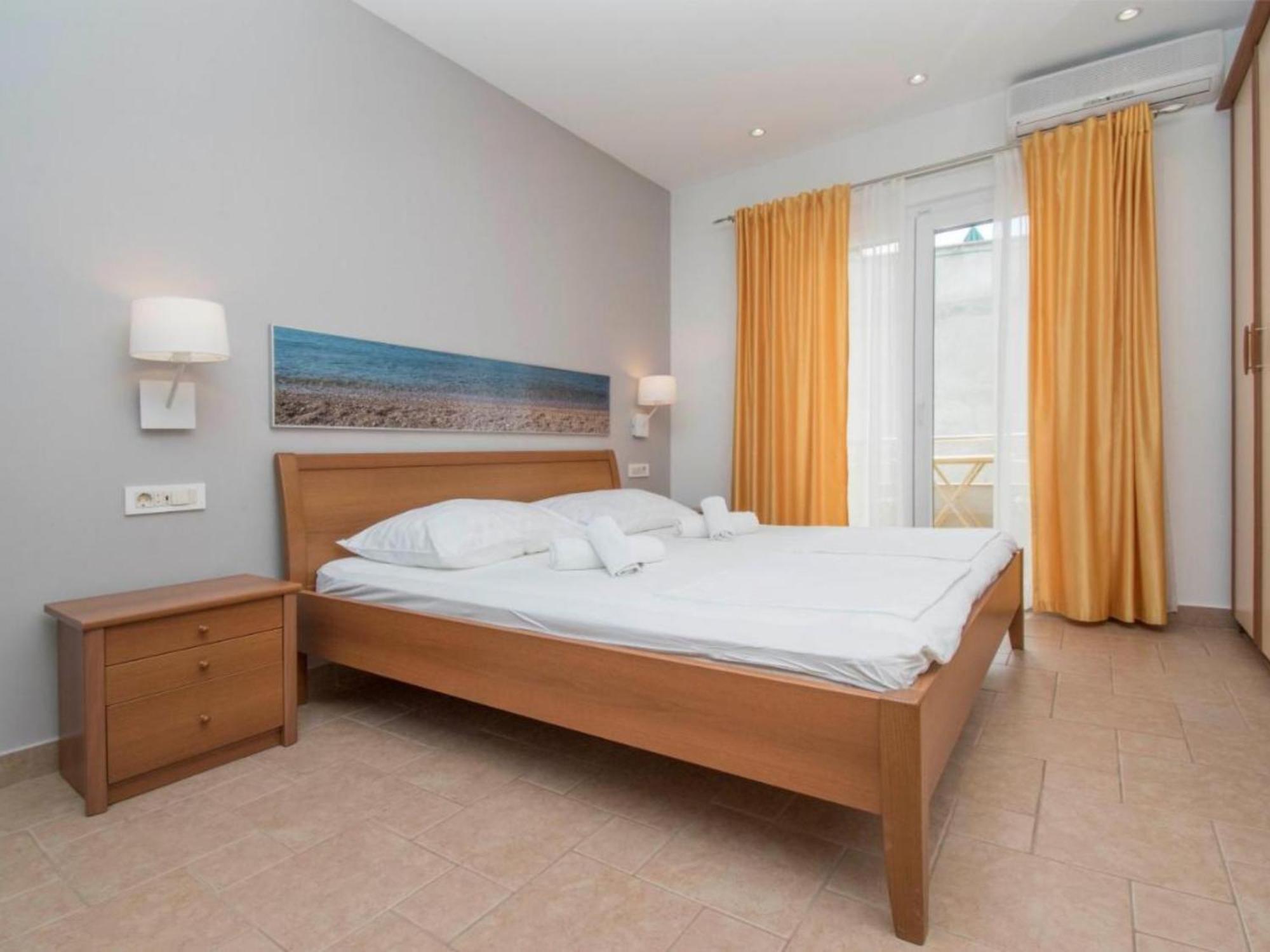 Apartments Antonio Tučepi Rom bilde