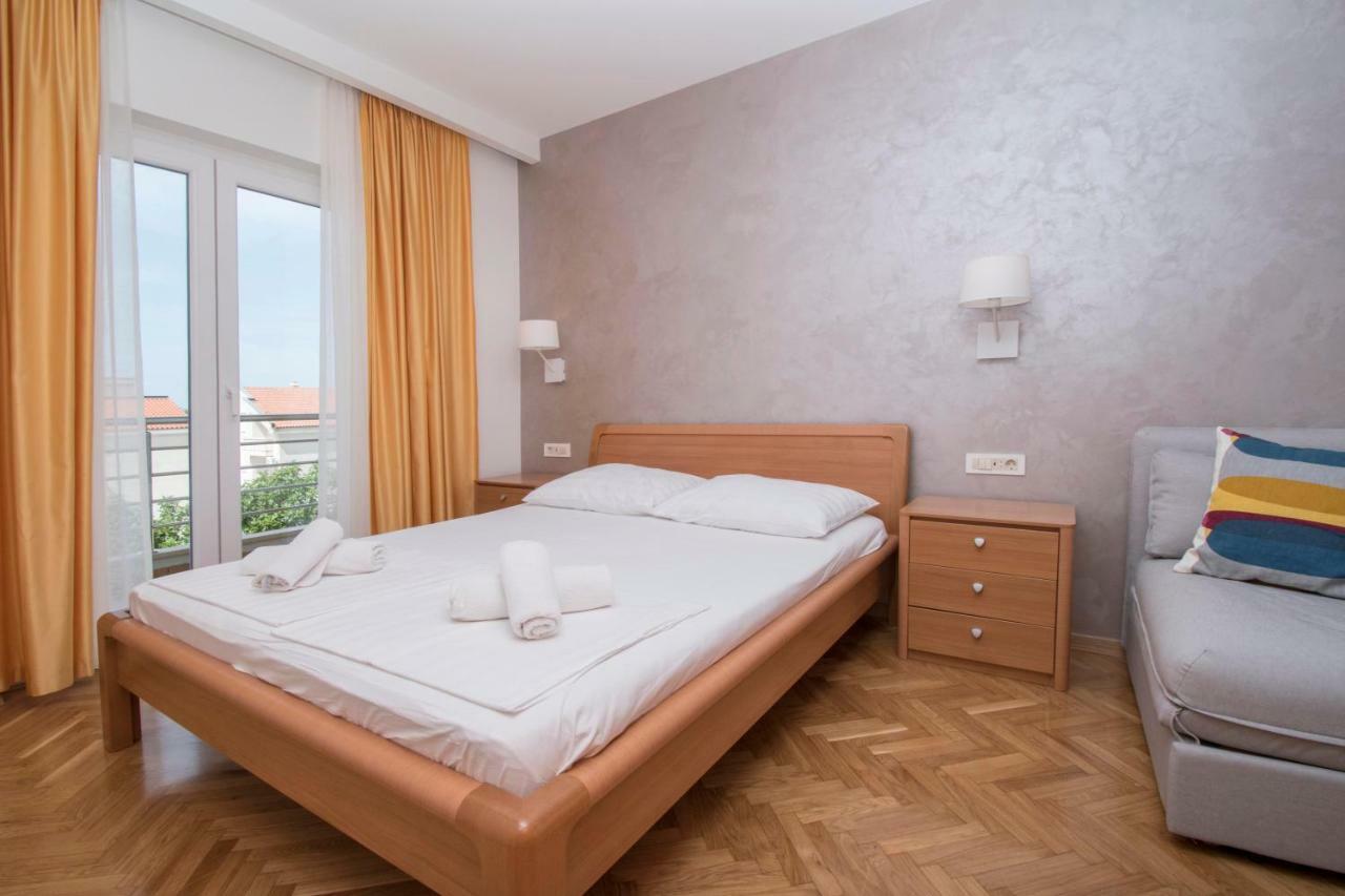 Apartments Antonio Tučepi Eksteriør bilde
